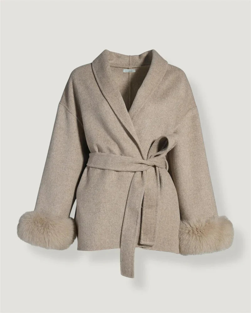 Cappotto in lana con pelliccia